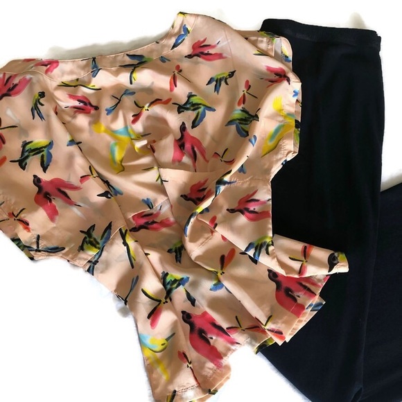 Dragonfly and Bird Chiffon Top - Picture 6 of 8